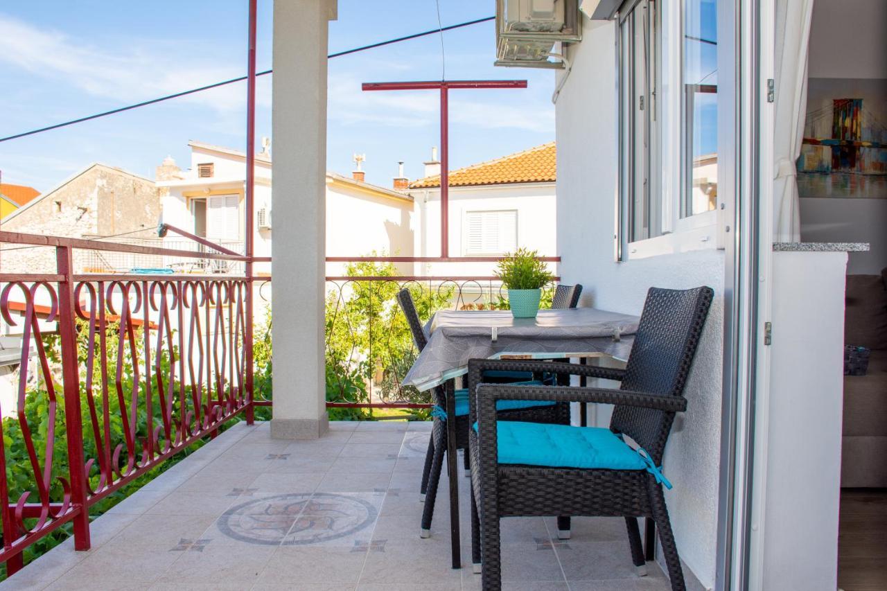 Apartament Tomic Novi Vinodolski Zewnętrze zdjęcie