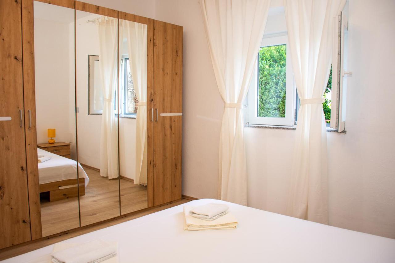 Apartament Tomic Novi Vinodolski Zewnętrze zdjęcie