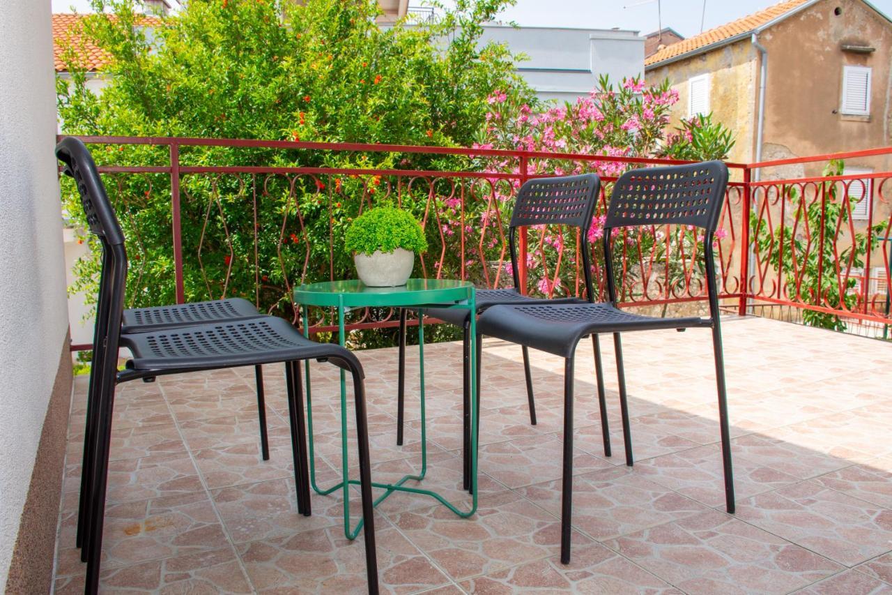 Apartament Tomic Novi Vinodolski Zewnętrze zdjęcie